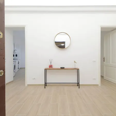 Apartamento - Steps From Tiburtina Station By Hostand Roma