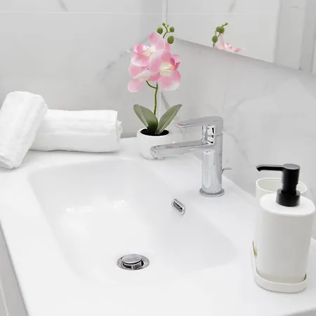 Apartamento - Steps From Tiburtina Station By Hostand Roma